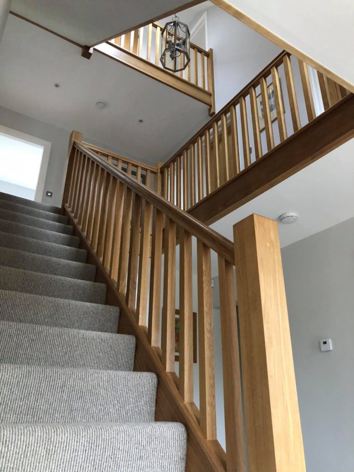 Stair Refurb Kit Oak Handrails Baserail & 32mm Spindles - Shaw Stairs Ltd